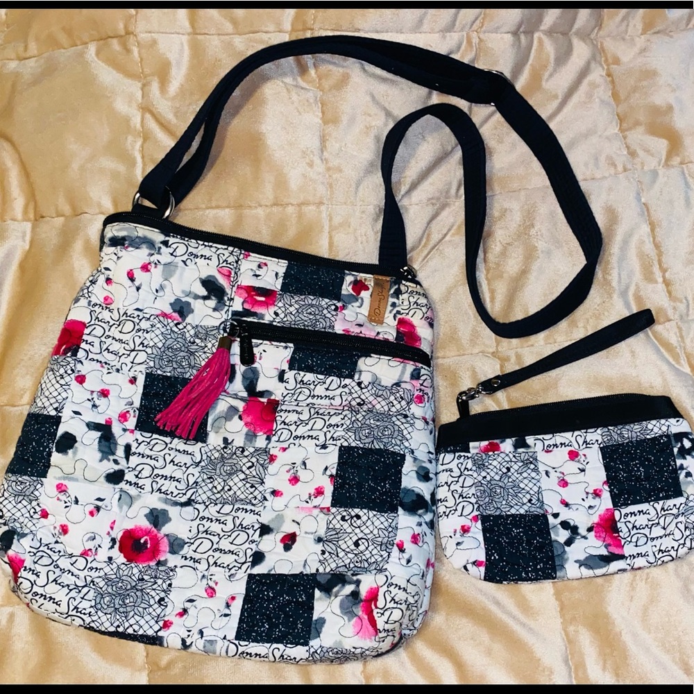 Donna Sharp Crossbody & wristlet